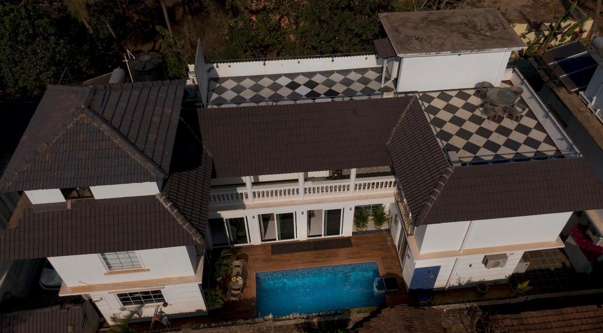 Amanassa 1 Luxury 4bhk With Pool In Assagaon Villa