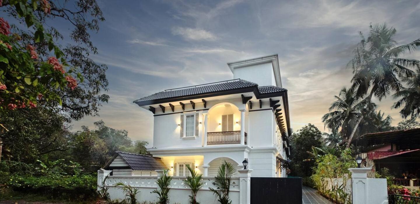 Amanassa 1 Luxury 4bhk With Pool In Assagaon *