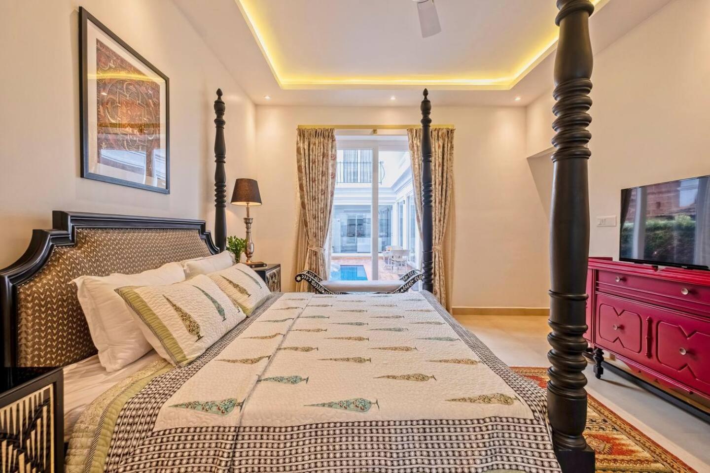 Amanassa 1 Luxury 4bhk With Pool In Assagaon *