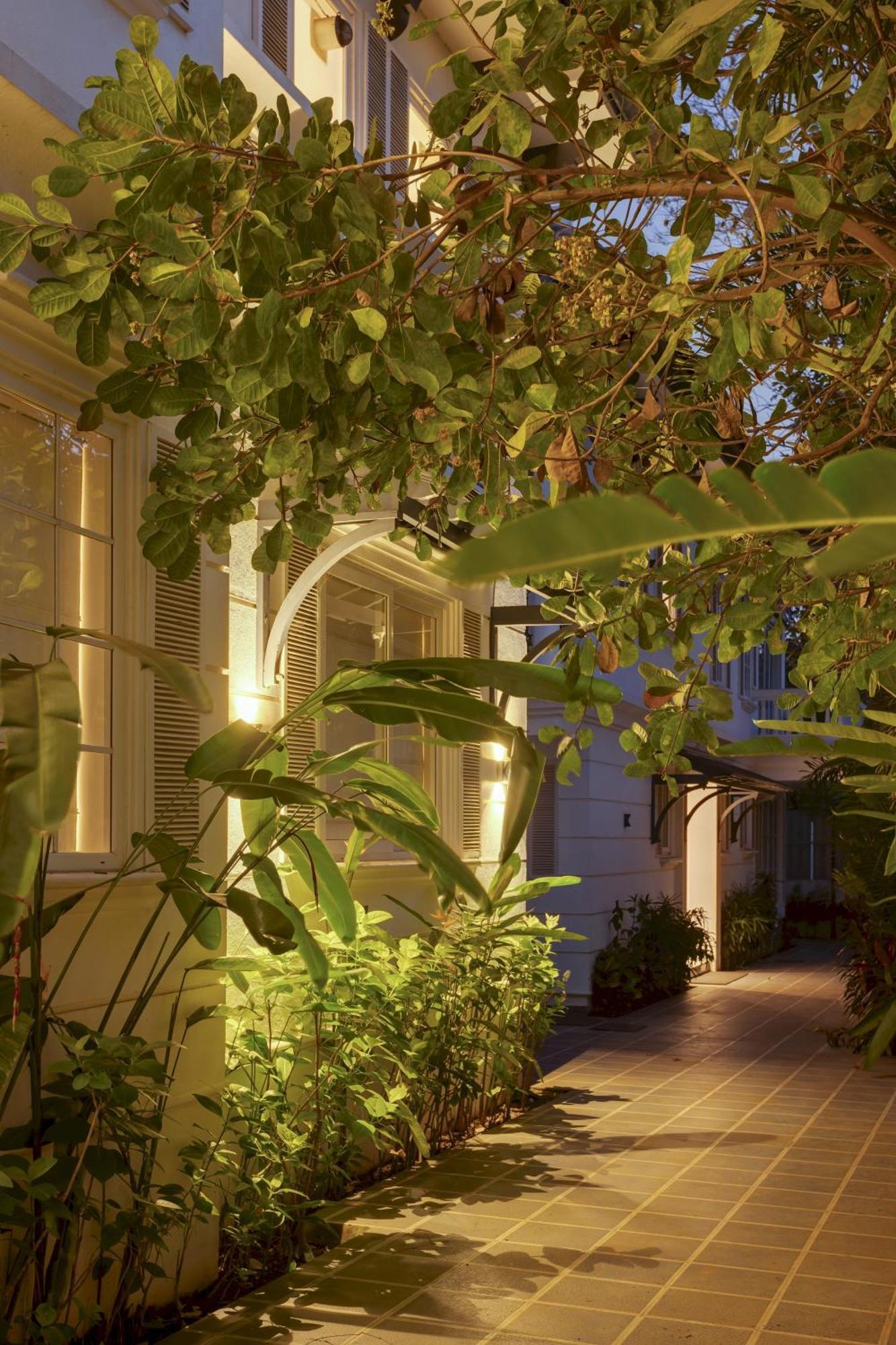 Amanassa 1 Luxury 4bhk With Pool In Assagaon *