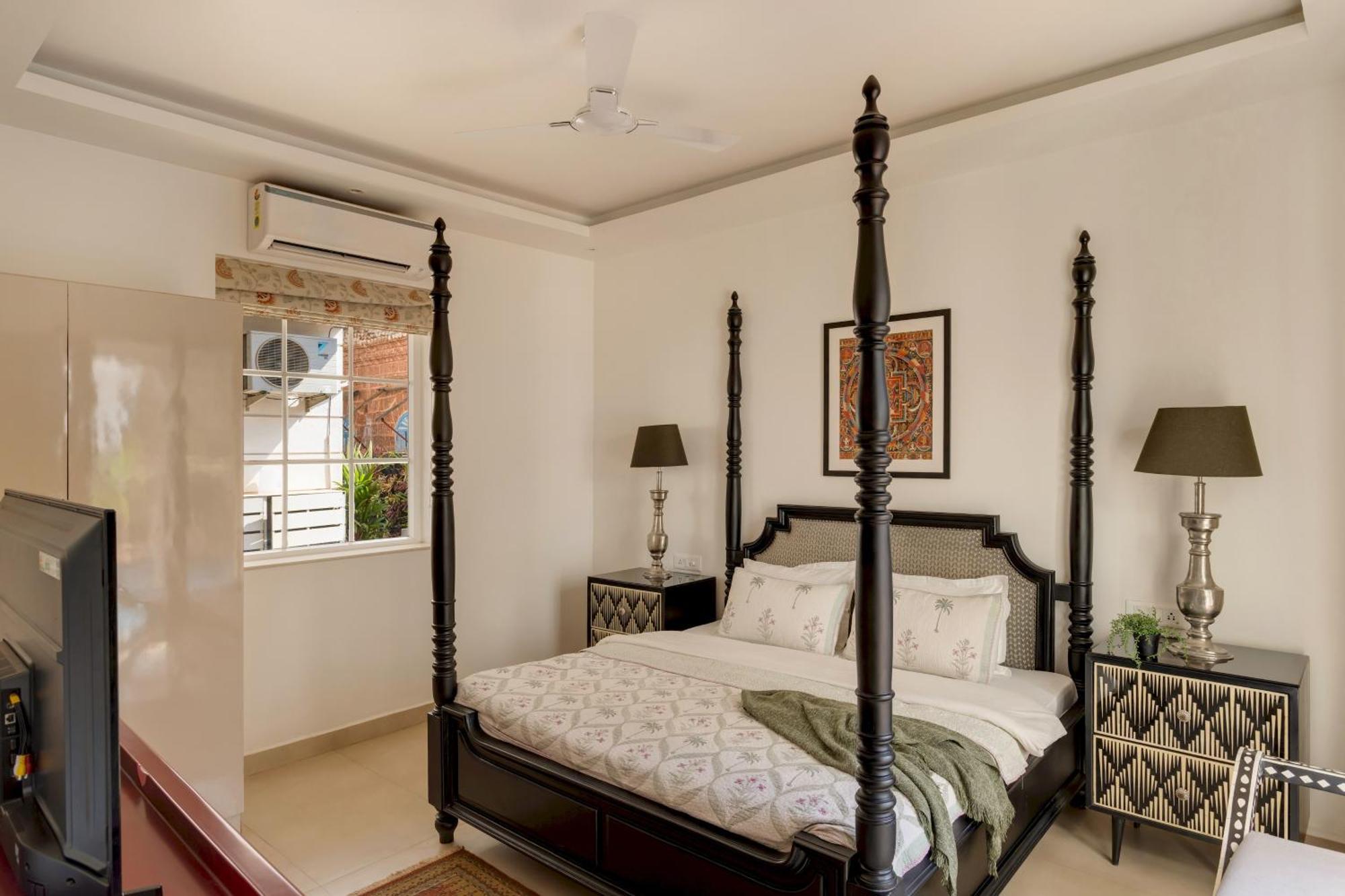 Amanassa 1 Luxury 4bhk With Pool In Assagaon Villa *
